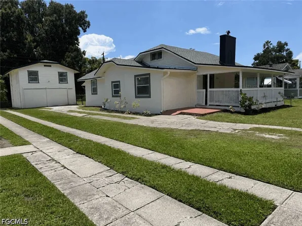 3516 E Riverside Dr, Fort Myers, FL 33916