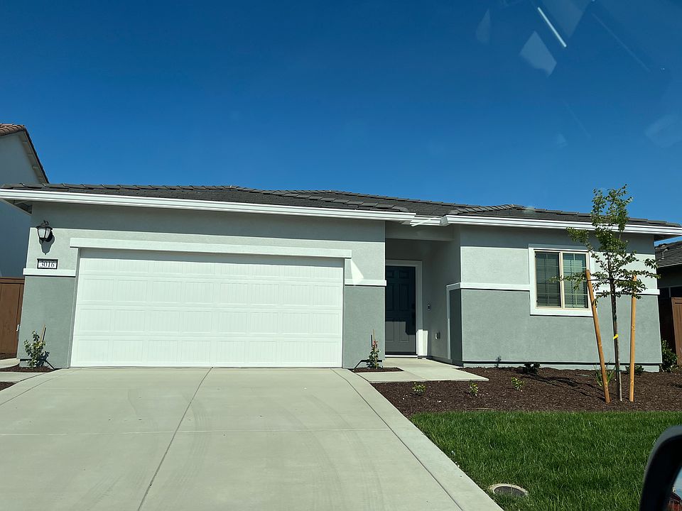 1st image of 3016 Newfoundland Dr
