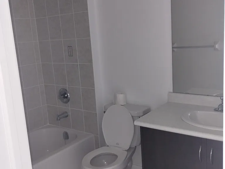 1461 Lormel Gate Ave #UPPER — Photo 13