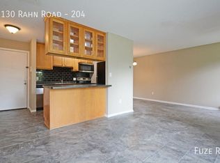 4130 Rahn Rd APT 204, Eagan, MN 55122