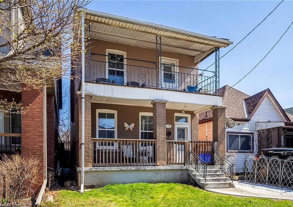 1st image of 174 Rosslyn Ave N