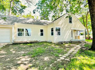 5844 Wayne Ave, Kansas City, MO 64110