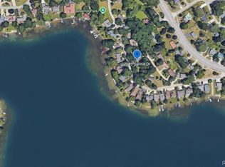 2585 Sunhill Dr, Waterford, MI