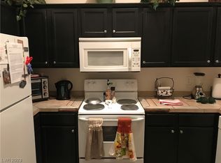 3837 Soda Springs Dr, Las Vegas, NV 89115