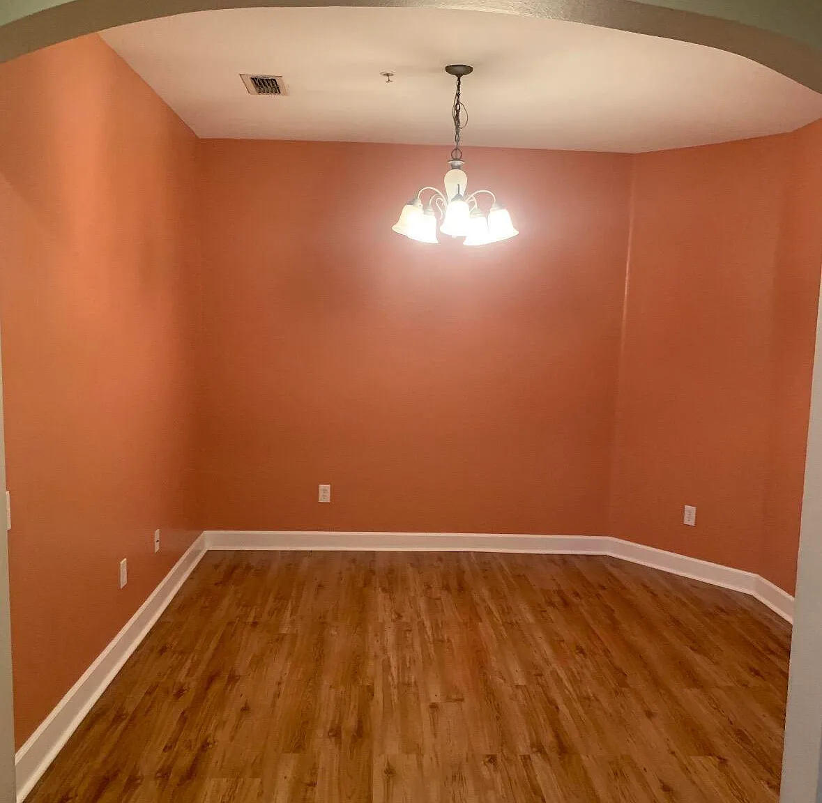 2 bed, 2.0 bath, 1423 sqft, $1,875 — Photo 4