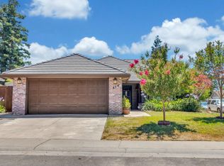 854 Olive Canyon Dr, Galt, CA 95632