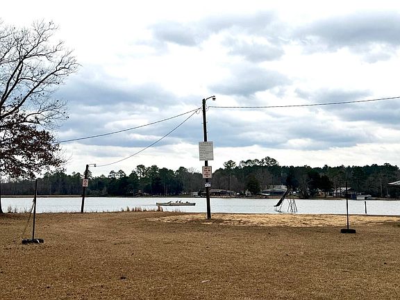 2nd image of 2523 Shore Dr