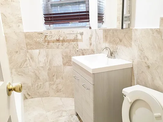 Rented by Cavanagh Properties LLC | media 52