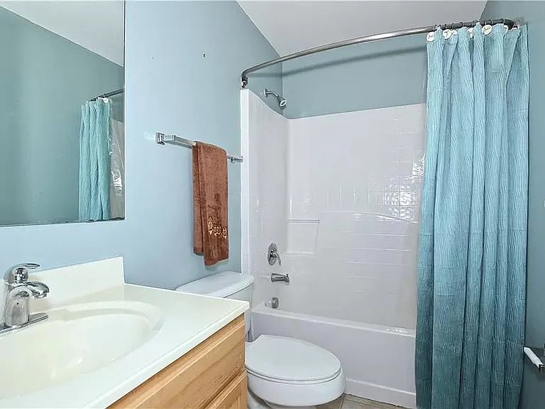 10463 Laxton St — Photo 3