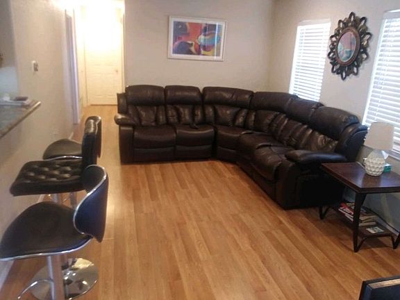 4th image of 4000 Monty Dr