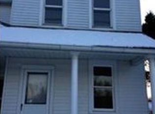 2157 E Scenic Dr, Bath, PA 18014