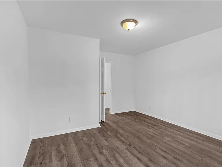 2080 Bluffton Way — Photo 12