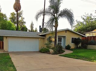 615 11th St, Redlands, CA 92374