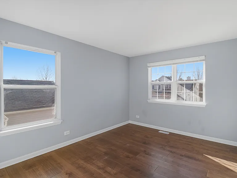 138 Celebration Ct — Photo 9