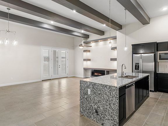 3rd image of 248 Penbridge Pl