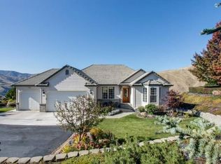 4120 W Eaglerock Dr, Wenatchee, WA 98801