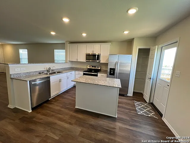 760 Heartseed Ave — Photo 10