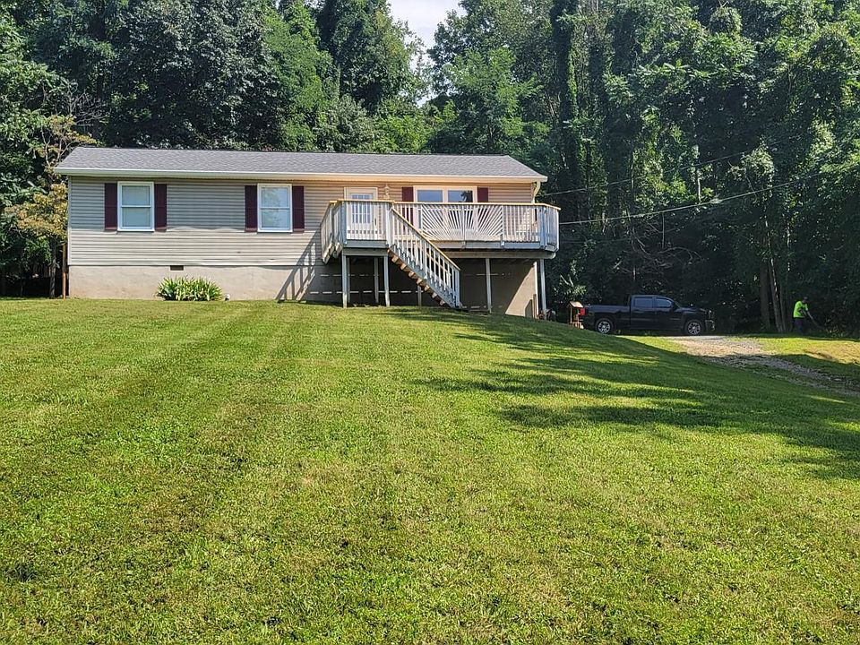 Front of home, with new front deck