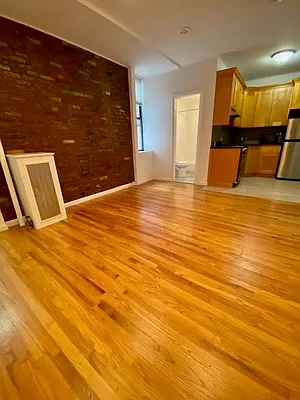 Rented by JM Preston Properties LLC | media 12