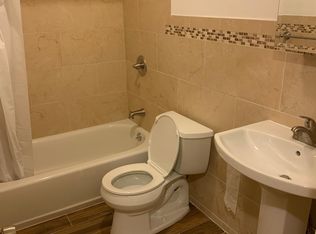 5730 Van Doren St, Flushing, NY 11368