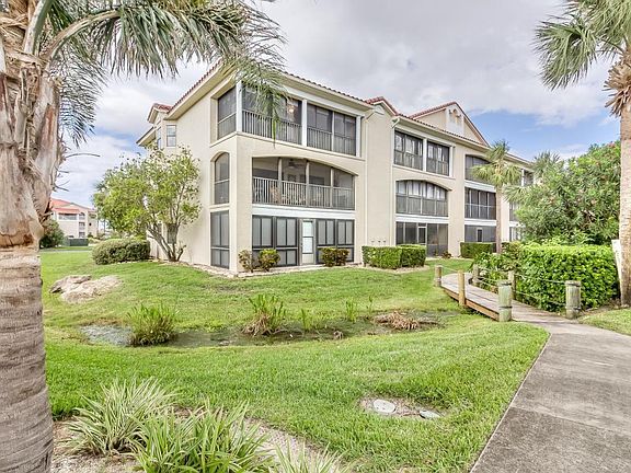 2nd image of 451 Bouchelle Dr APT 305