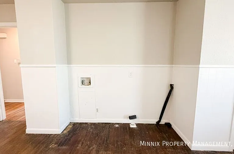 2420 33rd St #B — Photo 13