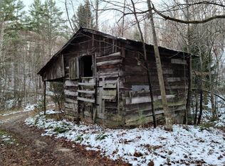 126 Virgie Ln, Shady Spring, WV 25918