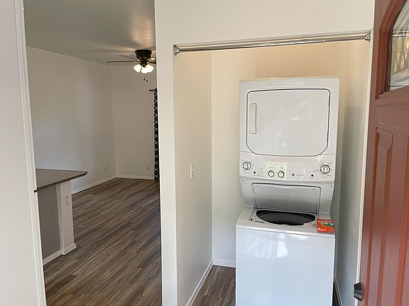 4th image of 21 Waimalino Ln Unit B