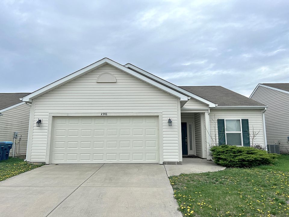 1st image of 2388 Maxwell Dr