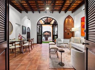 109 Cruz 1c Fld, San Juan, PR 00901