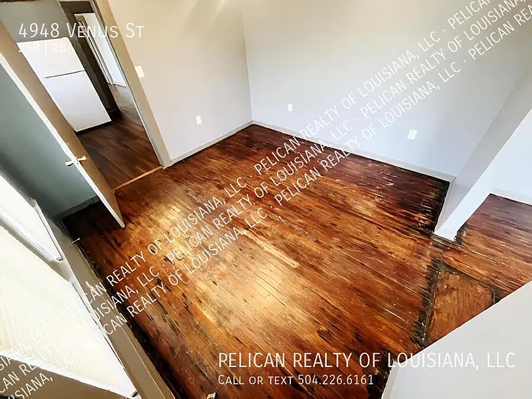 4948 Venus St — Photo 3