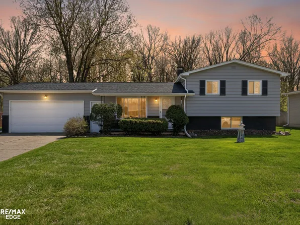 5188 Merit Dr, Flint, MI 48506