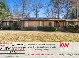 613 Fairway Trl, Springfield, TN 37172