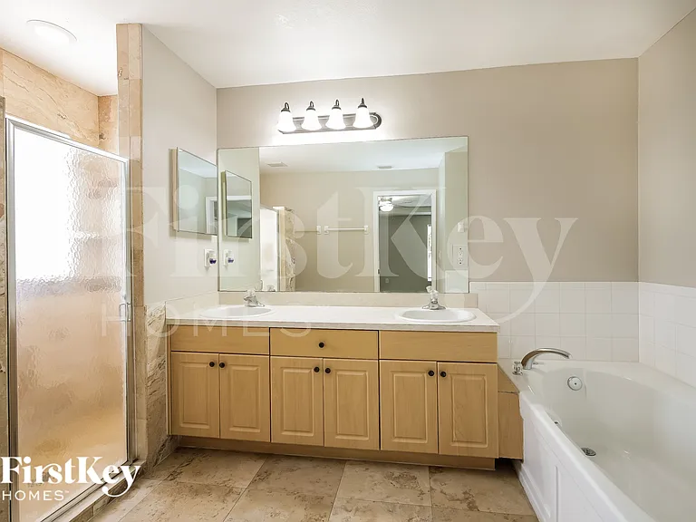 203 Roat St — Photo 11