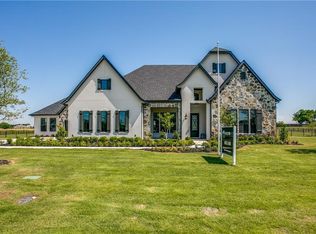 830 Bentwater Dr, Lucas, TX 75002