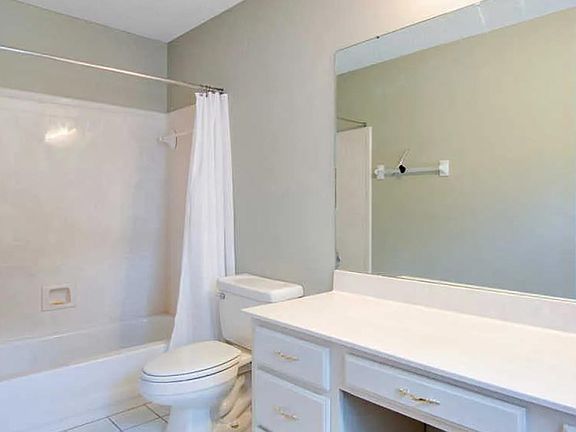 2nd image of 1780 Yancey Cir N