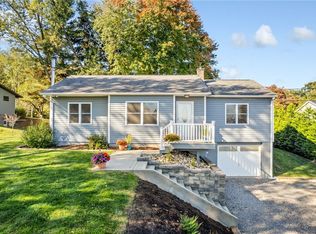 1934 Sohn Rd, Aliquippa, PA 15001