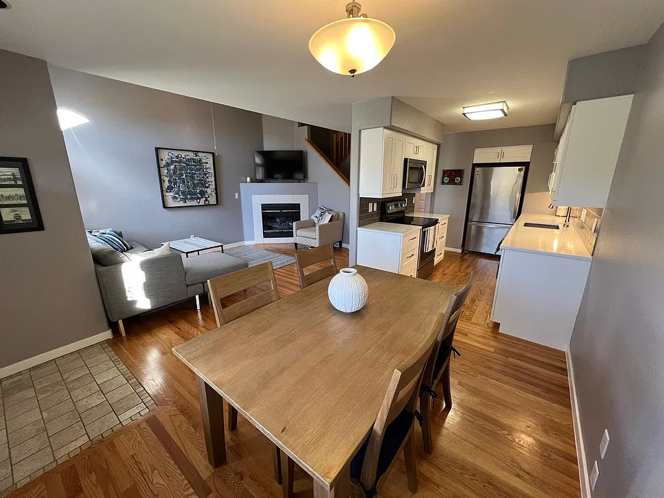 513 Ridgeview Dr