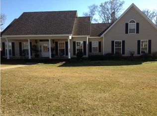 170 Cloverdale Ln, Greenville, AL 36037