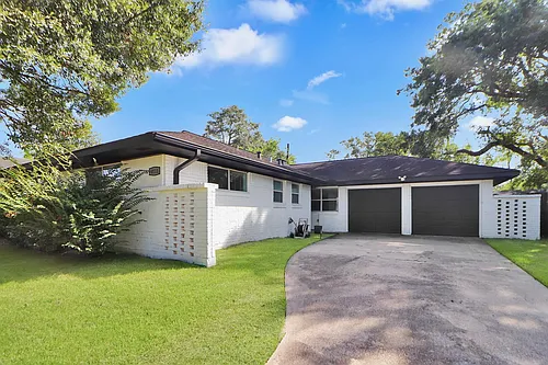 6111 Shadow Crest St Photo 1