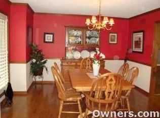 3710 SW Canterbury Town Rd, Topeka, KS 66610