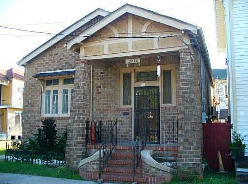 4th image of 2232 Aubry St