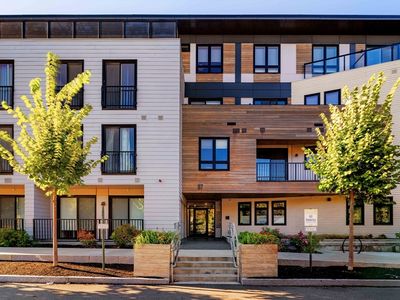 97 Elmwood St #102, Somerville, MA, 02144