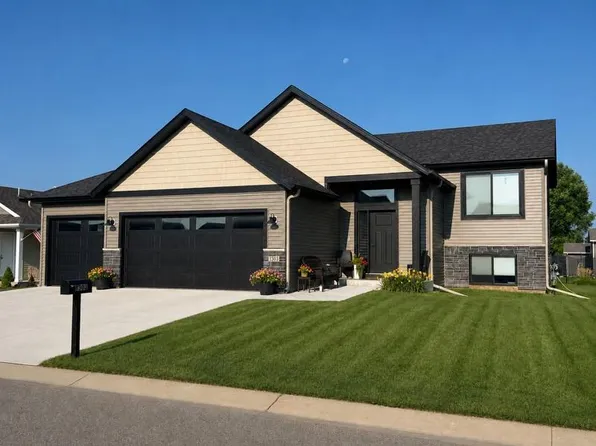 1303 6th Ave SE, Kasson, MN 55944