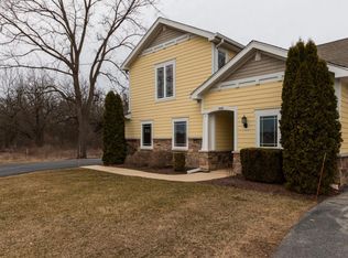 1035 Spring Brook Dr, Burlington, WI 53105