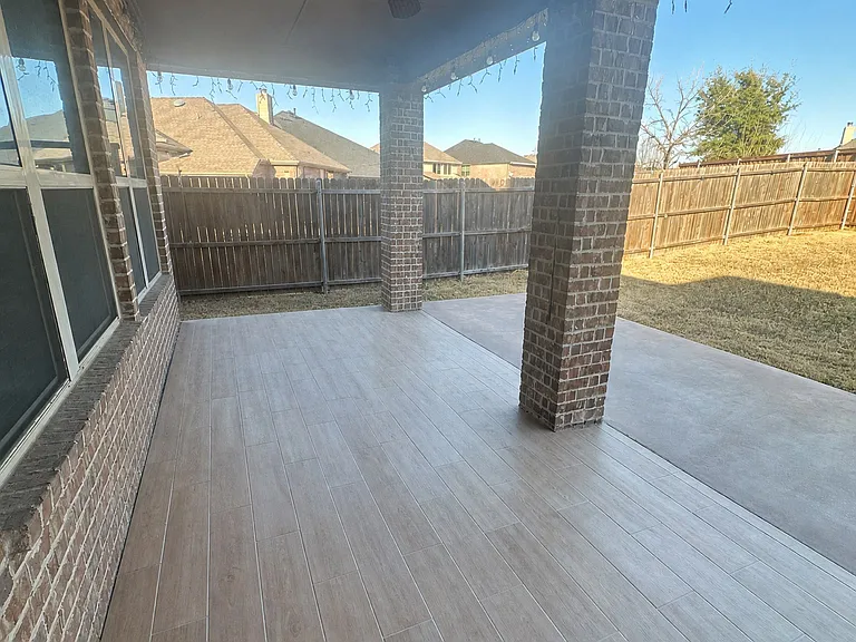 2642 Calmwood Dr — Photo 16