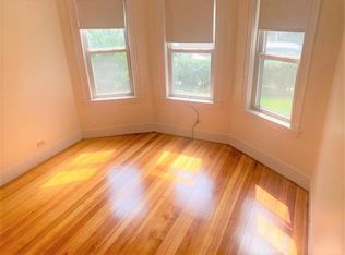 18 Fainwood Cir #1, Cambridge, MA 02139