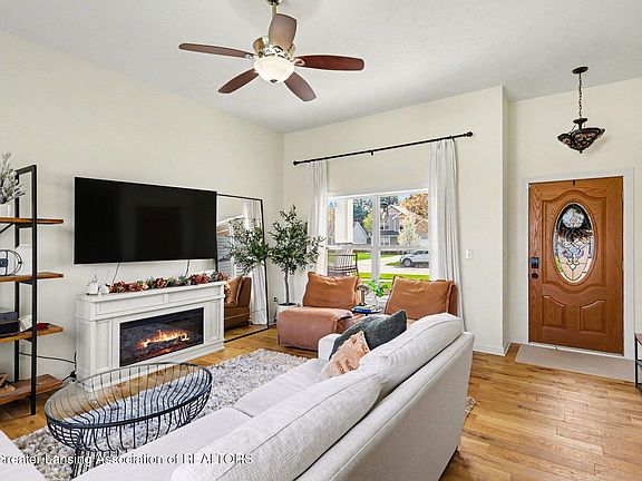5th image of 5628 Marylouise St