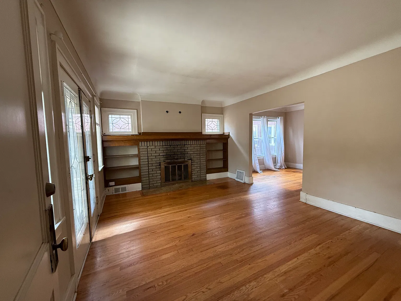 3 bed, 1250 sqft, $1,400 — Photo 4