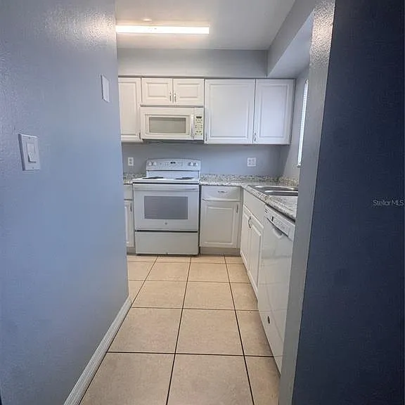205 Eden Ln #E — Photo 5